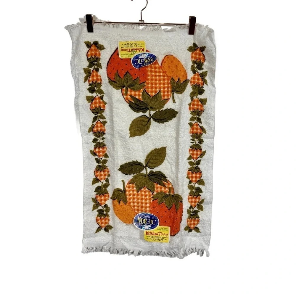 Vintage Cannon 60s Gingham Strawberry Retro Terry Dish Towel Deadstock